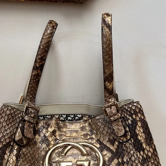 GUCCI python HOBO - Picture 3 of 11